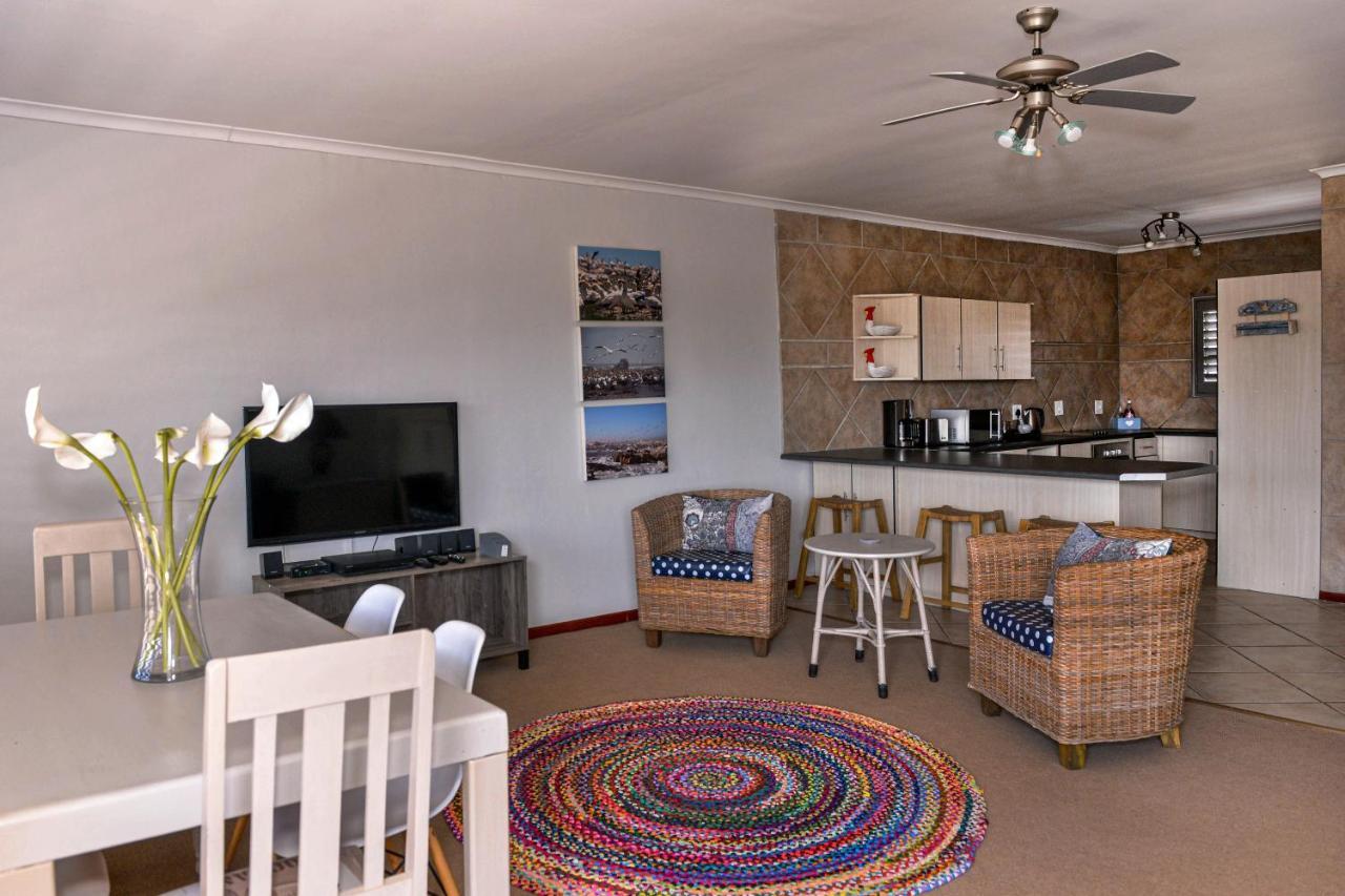 Madriko 36 Cozy Self Catering 2 Bedroom Apartment Langebaan Εξωτερικό φωτογραφία